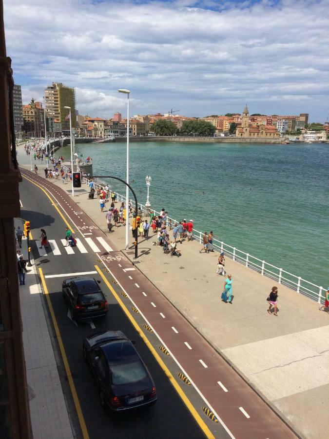 Vivienda En Gijon Frente Al Mar Βίλα Εξωτερικό φωτογραφία