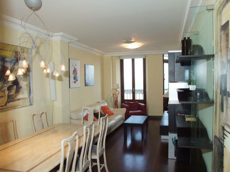 Vivienda En Gijon Frente Al Mar Βίλα Εξωτερικό φωτογραφία