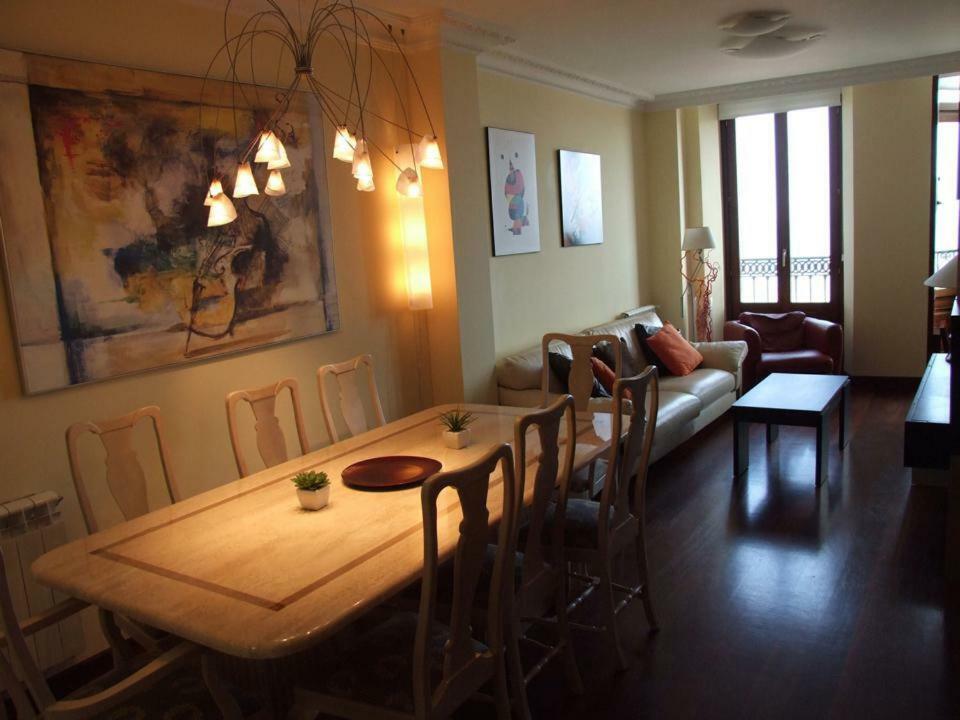 Vivienda En Gijon Frente Al Mar Βίλα Εξωτερικό φωτογραφία